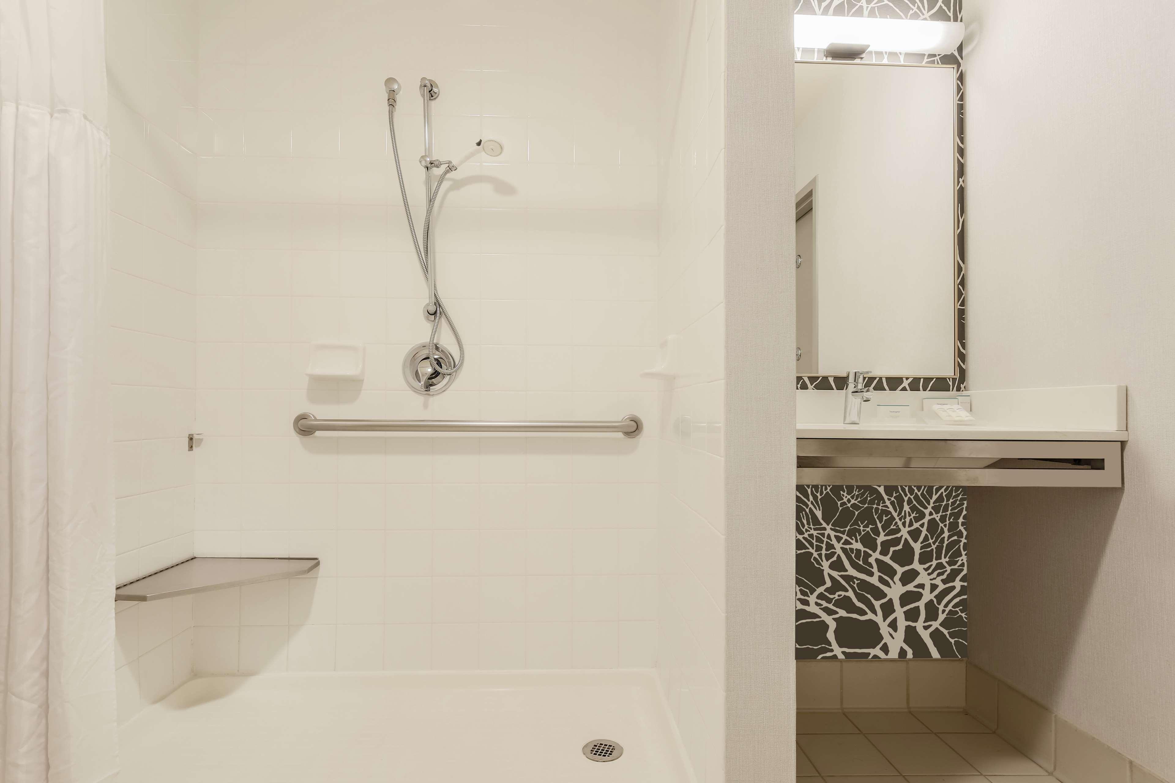 Hilton Garden Inn Cleveland/Twinsburg Buitenkant foto