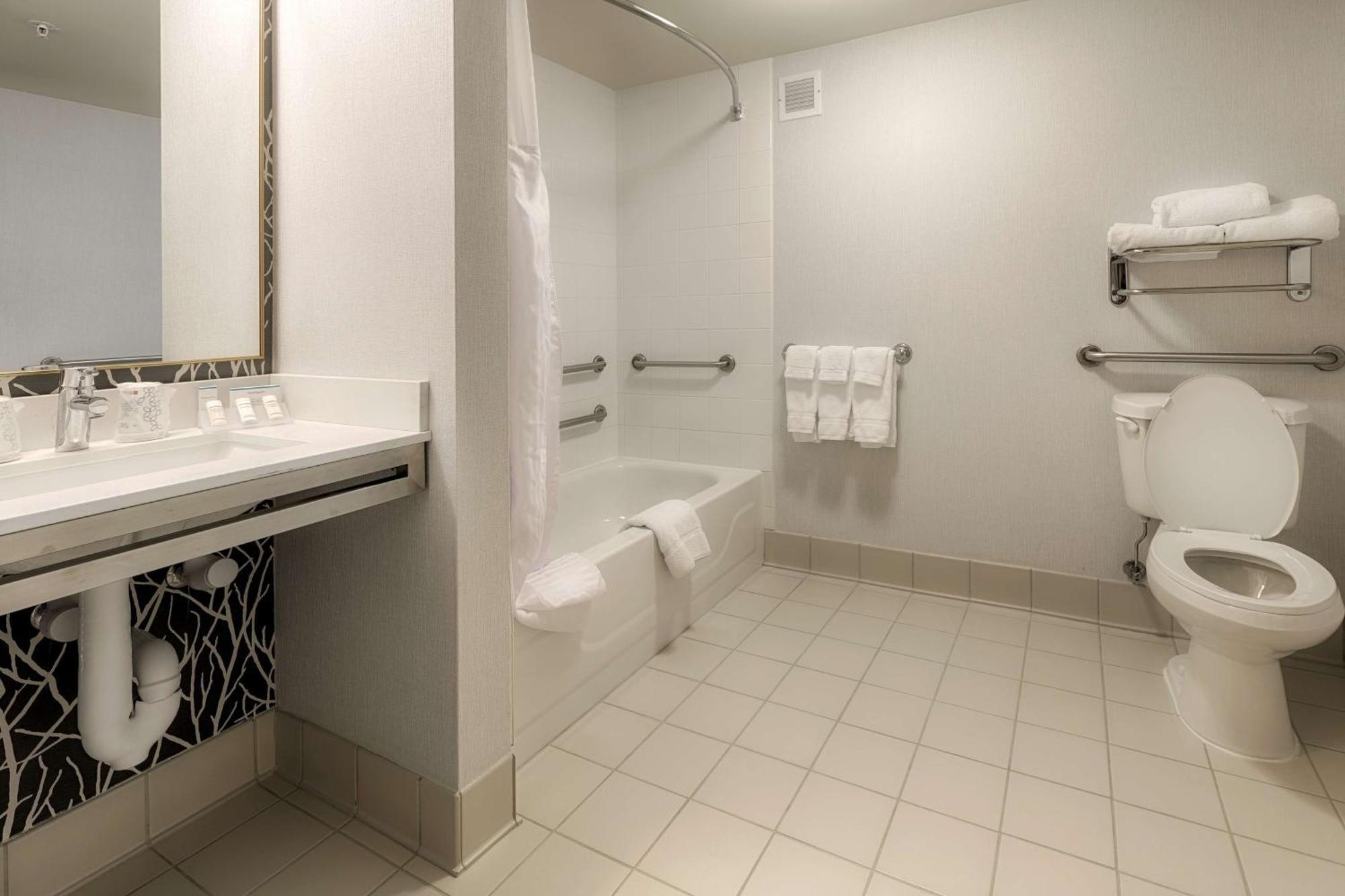 Hilton Garden Inn Cleveland/Twinsburg Buitenkant foto