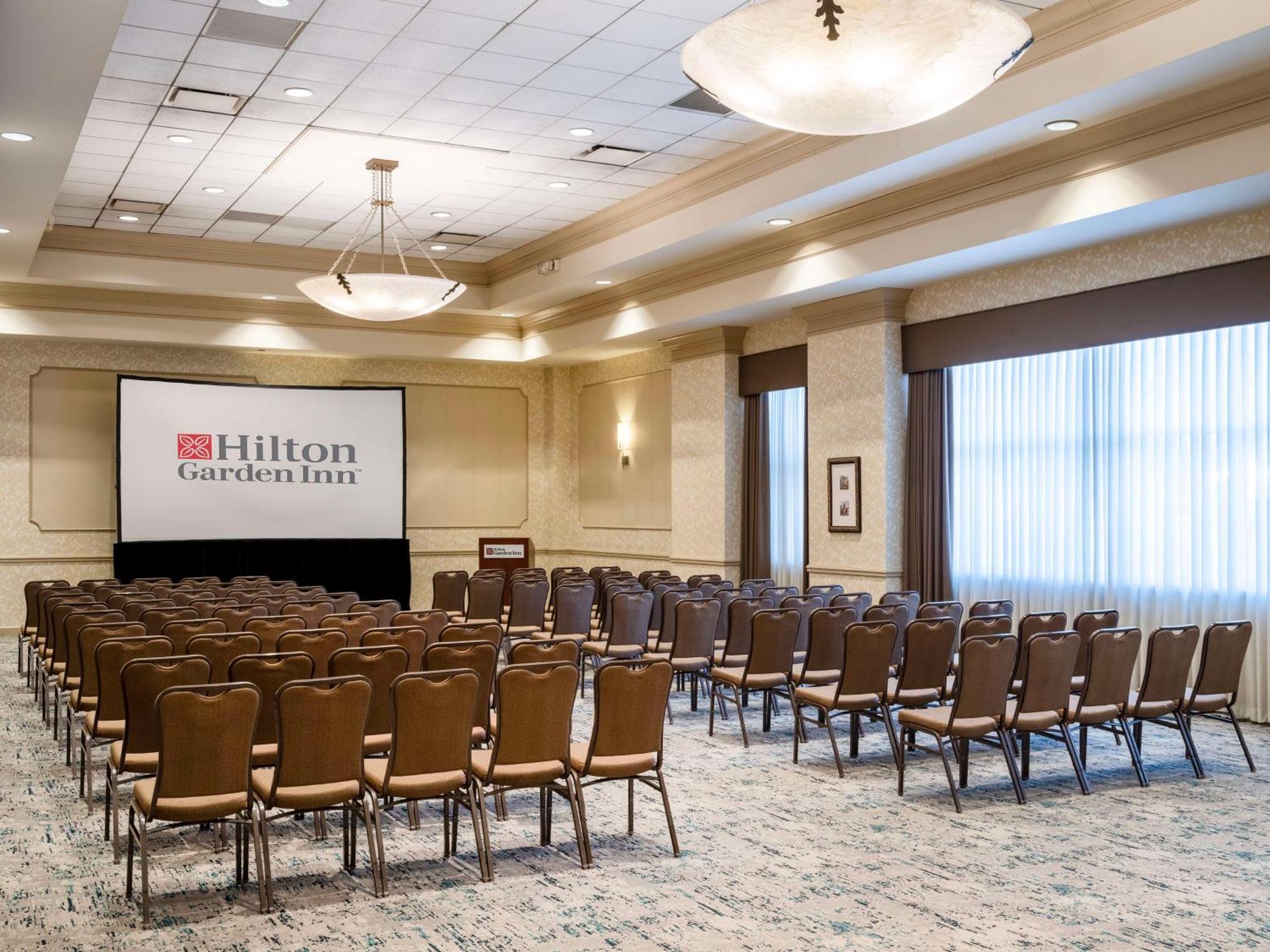 Hilton Garden Inn Cleveland/Twinsburg Buitenkant foto